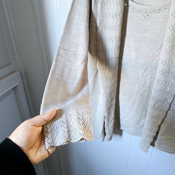 Briggs Petite Two-in-One Sweater PM – Layered Look, Neutral Knit - Picture 5 of 8